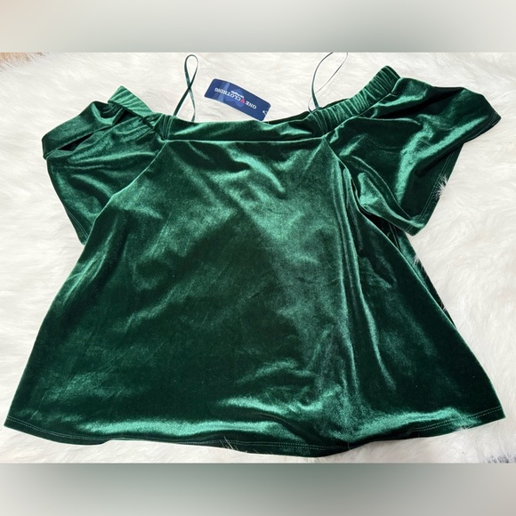 One Clothing Green Velvet Off-Shoulder Top - Picture 1 of 4